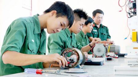 Trường dạy nghề ô tô cho bộ đội xuất ngũ chất lượng tại Đà Nẵng