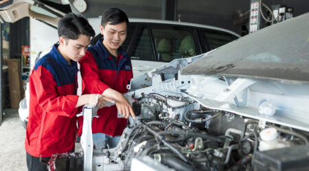 Công việc của một kỹ thuật viên điện ô tô là gì?