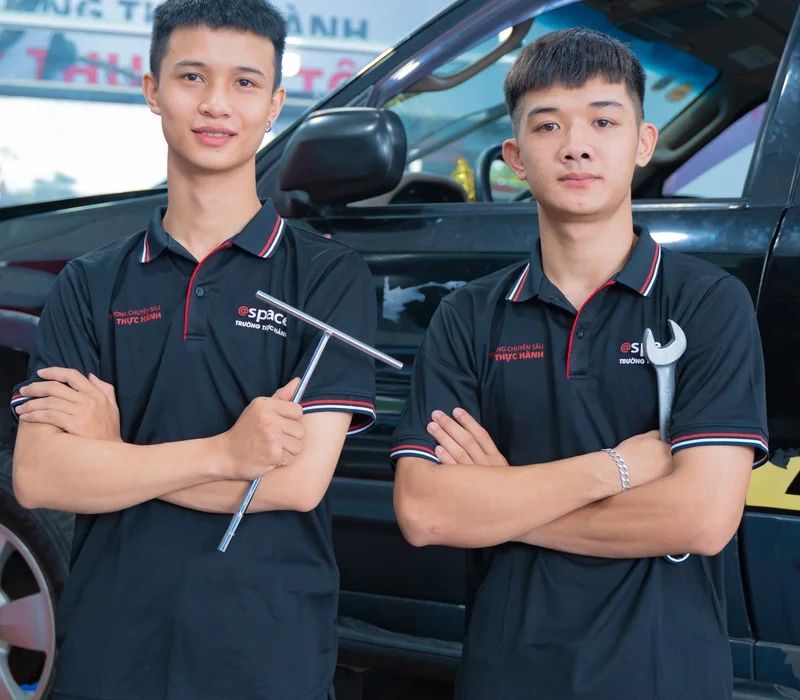 Cần lưu ý gì khi chọn trường dạy nghề ô tô? Anh-dai-dien (1)