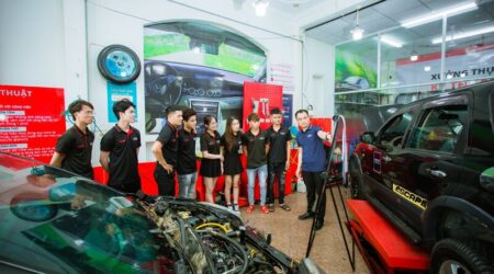 Ai có thể tham gia học nghề sửa ô tô?