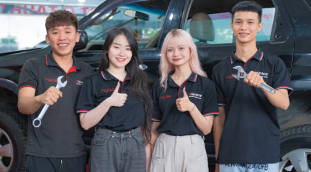 Những nghề hot nhất hiện nay không cần bằng cấp