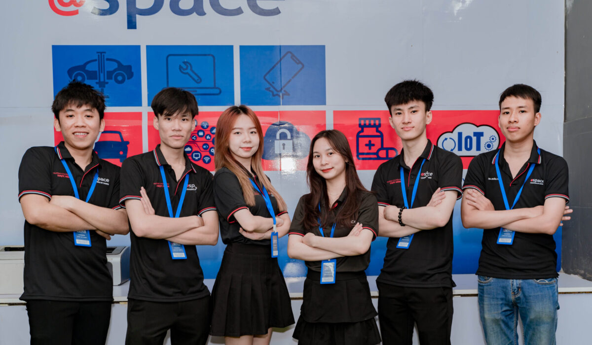 Top những nghề không cần bằng đại học nhưng vẫn có thu nhập cao DUC06539