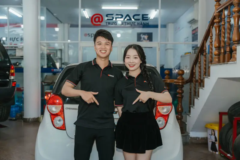 Nữ giới có học được nghề kỹ thuật ô tô không (3)