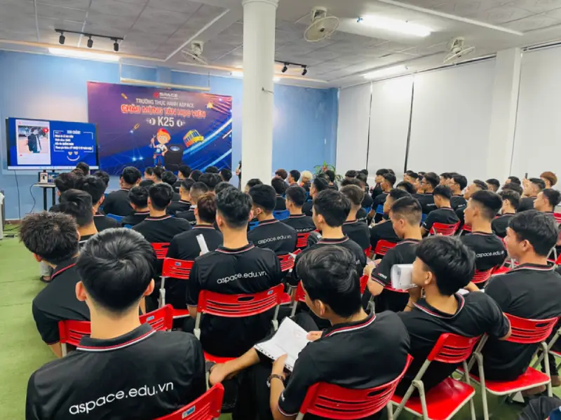Trường dạy sửa chữa ô tô chất lượng tại Đà Nẵng Aspace (11)