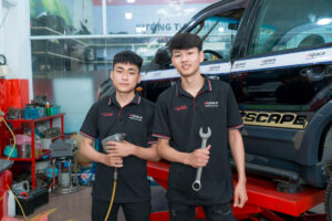 Kinh nghiệm học nghề kỹ thuật ô tô cho người mới bắt đầu Cao đẳng nghề sửa chữa ô tô