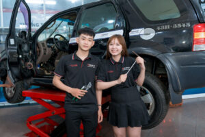 Học Cao Đẳng sửa chữa ô tô “điểm chạm” giúp bạn đổi đời Học cao đẳng sửa chữa ô tô tại Aspace