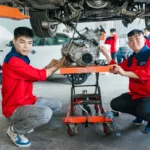 Sinh viên ngành công nghệ ô tô cần trang bị những gì trước khi ra trường?