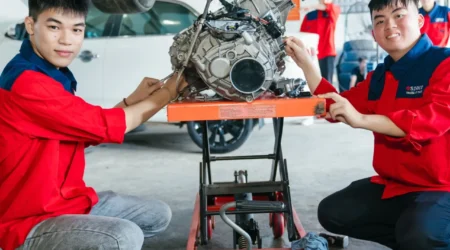 Sinh viên ngành công nghệ ô tô cần trang bị những gì trước khi ra trường?