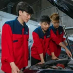 Làm thế nào để rèn luyện kỹ năng giao tiếp trong ngành công nghệ ô tô?