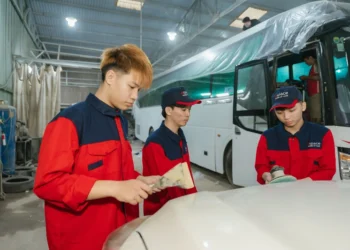 Yêu cầu khi làm nghề kỹ thuật ô tô là gì?