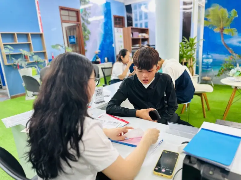 Bộ đội xuất ngũ học nghề ô tô tại Aspace (6)