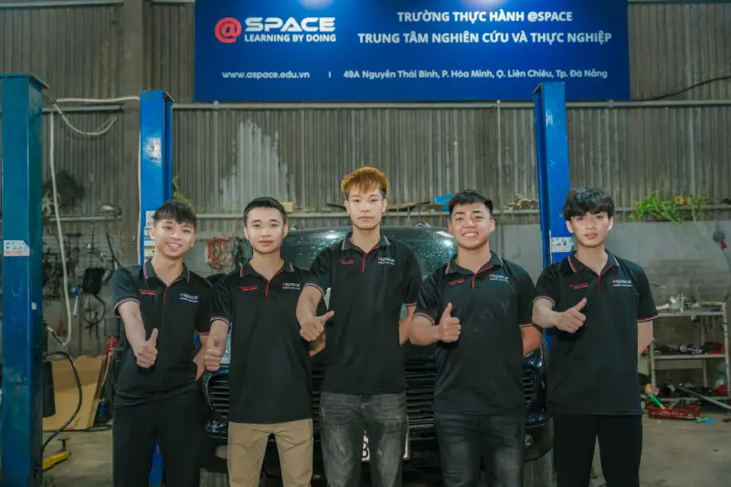 Bộ đội xuất ngũ học nghề ô tô tại Aspace (7)
