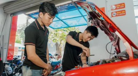 Vì sao học công nghệ kỹ thuật ô tô cần sự kiên trì và tỉ mỉ?