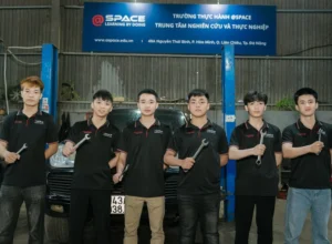 Khóa học nghề kỹ thuật ô tô ngắn hạn tại Aspace phù hợp với ai?