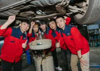 Trường dạy kỹ thuật ô tô Aspace – Check ngay xưởng thực hành cực “khủng” của sinh viên