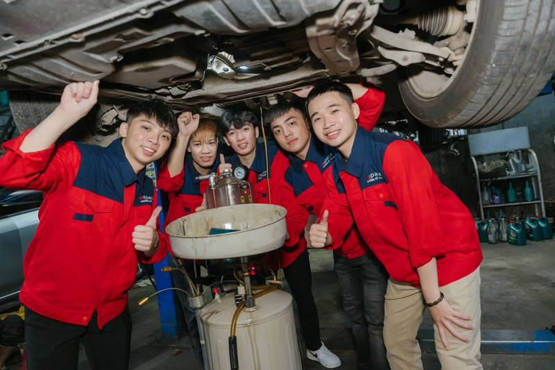 Read more about the article Trường dạy kỹ thuật ô tô Aspace – Check ngay xưởng thực hành cực “khủng” của sinh viên