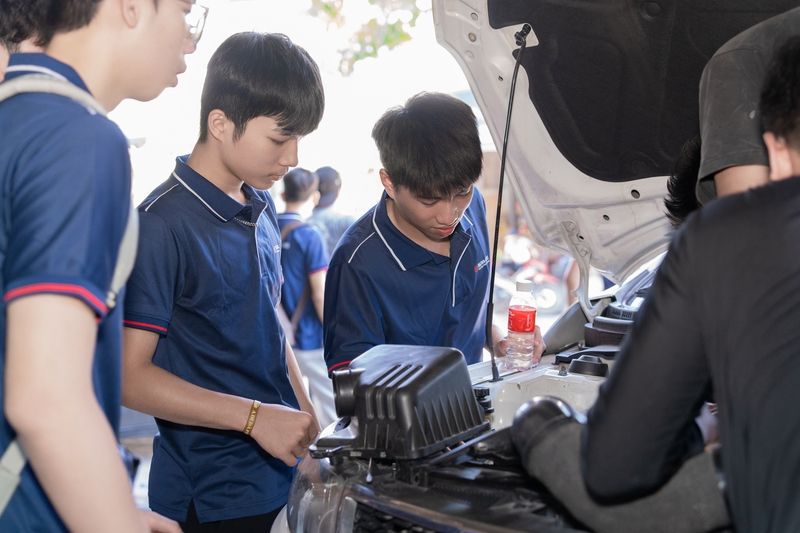 học công nghệ ô tô ở trường nào