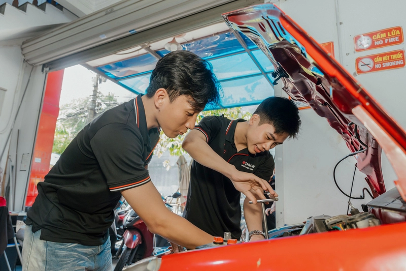 ngành công nghệ ô tô