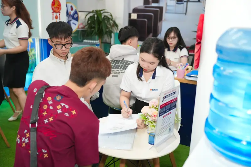 Trường nghề dành cho học sinh tốt nghiệp THCS (1)
